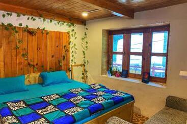 צימר Canvas And Coffee