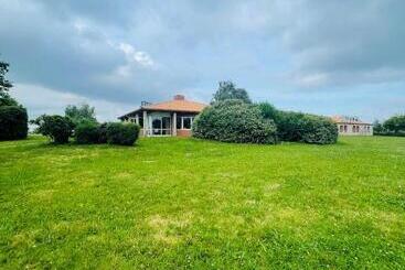 Hotel Hôtel La Petite Auberge