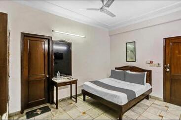 Hotelli Rudra Residency