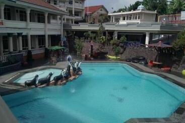 Hotel Delaga Biru Convention