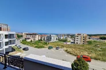 Pensione къща за гости азалия