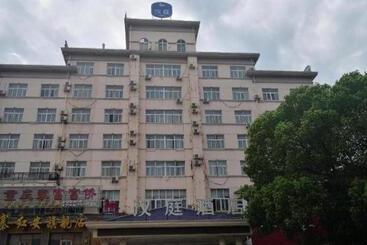Hanting Hotel Huanggang Hong An Wo Erma Plaza