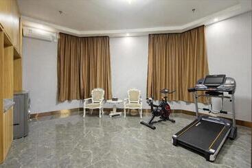 Starway Hotel Nanning Jianzheng Road