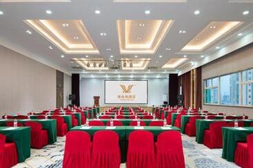 Vienna Hotel Jinan Beiyuan Street Red Star Macalline