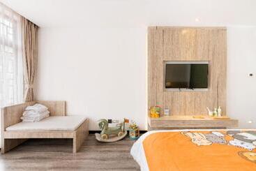 Immersing Hotel Yangshuo West Street Li Lake Travel Photography