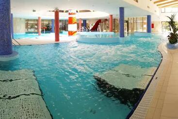 Pensjonat Konkoly Lovarda és Vendégház Lenti