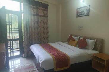 Signature Nest Hotel And Restaurant