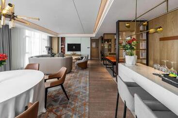 The Qube Hotel Anqing