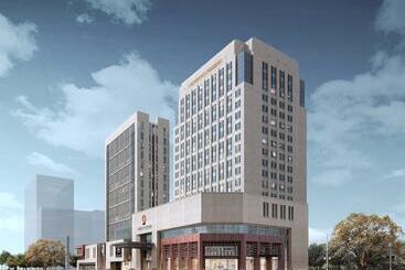 The Qube Hotel Anqing