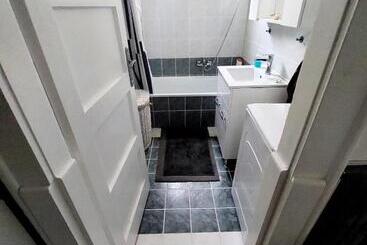 Majatalo Newmidi Studio Terrace, Wifi