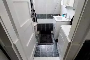 پانسیون Newmidi Studio Terrace, Wifi