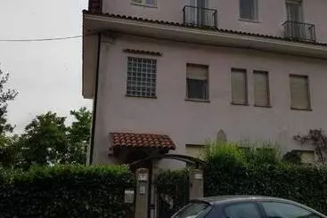 ベッドアンドブレックファースト A Casa Di Ilaria