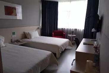Hotel Jinjiang Inn Longyan Zhongshan Road Pedestrian Street