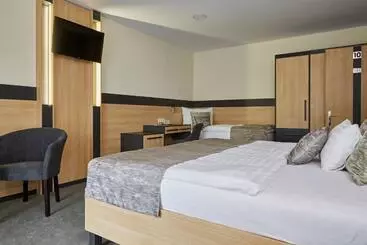 تختخواب و صبحانه Gold House Pension