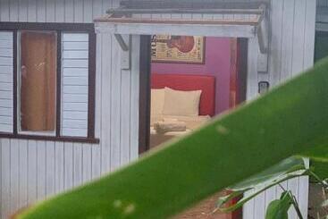 Kingsworth Bed And Breakfast