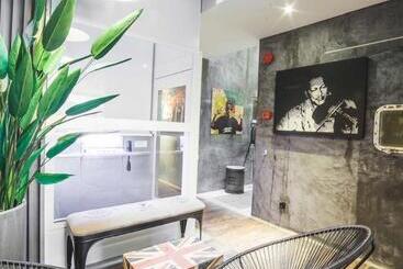 בית מלון כפרי Nginap