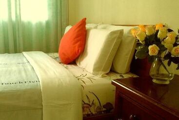 Kpw At Royal Lily Apartment