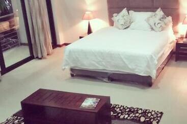 Pamo Hotel And Restaurants