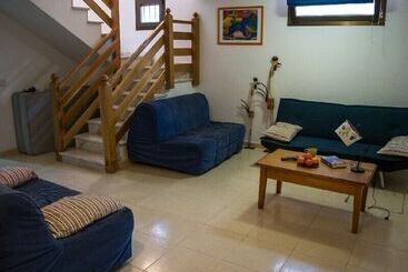 旅馆 International Surf Camp Only Surf