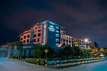 هتل Crowne Plaza Nairobi Airport, An Ihg
