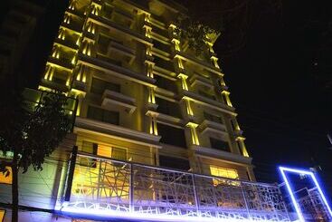 هتل Golden Tulip The Grandmark Dhaka