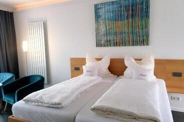 Отель Weingut Tiliahof