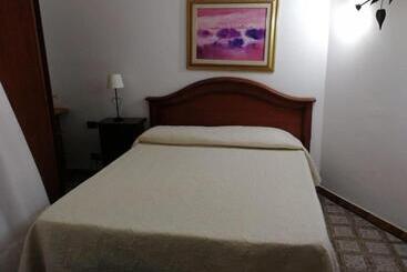 호텔 Arenella Beach Rooms