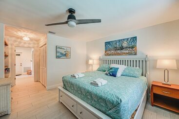 Vidéki Ház Marco Island Family Home: Pool, Lanai, Backyard!