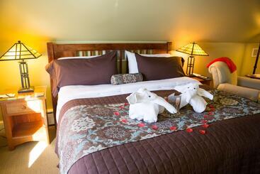 Bed and Breakfast Lake Pointe Inn