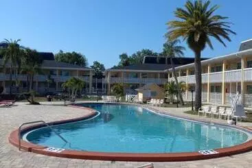 ホテル Rodeway Inn