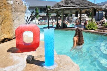 ホテル Put In Bay Victory Station