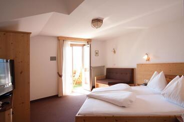 Отель & Residence Rebhof