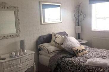Southend Airport Bed & Breakfast