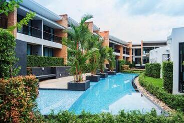 هتل B2 Mae Hong Son Premier