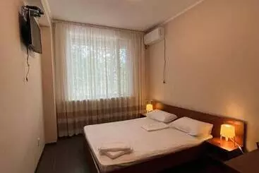 Alberg гостиница берлога