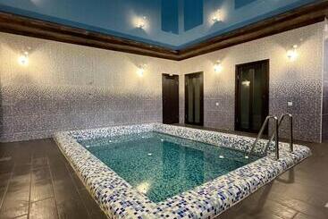 هاستل гостиница берлога