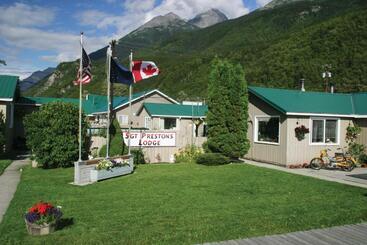 Hostel Sgt Prestons Lodge