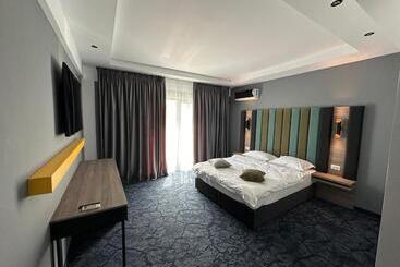 Bed and Breakfast Burgundy