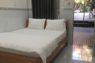 هتل Sơn Hiển Homestay