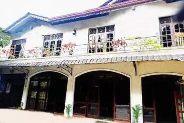Pension Cinnamon Citrus Residency