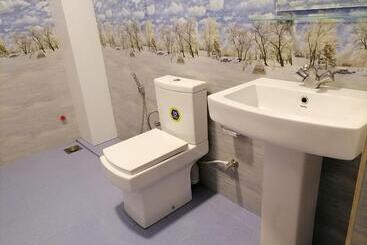 Hotell Zimmer & Safari Udawalawa