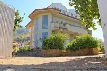 پانسیون Villa Esperide