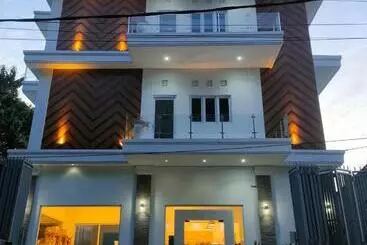 هتل آپارتمان Villa Emas Mulia Uluwatu Luxury Room 2