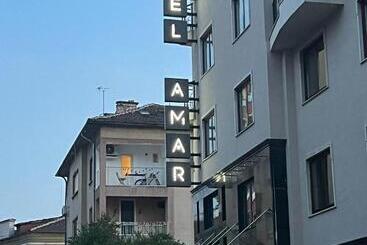 Amar Design Hotel By Hmg