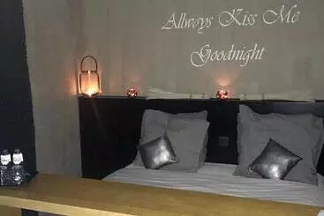 تختخواب و صبحانه Maison Beau