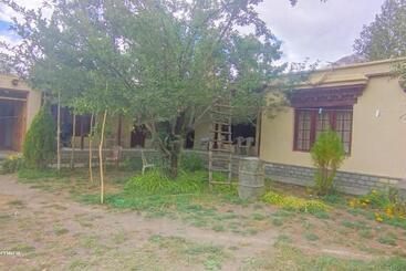 Bed and Breakfast Royal Mount Guest House Ladakh By Lexstays