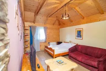 تختخواب و صبحانه U Drvo Zlatibor Vodice