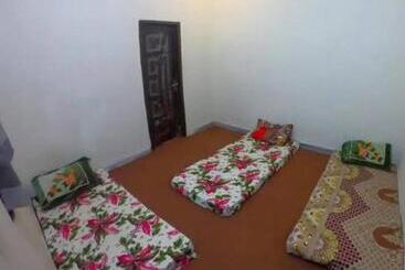 Madina Town Girls Hostel