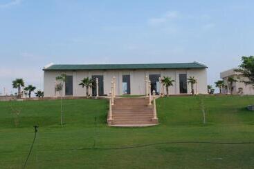 Resort Sanskriti Fort By Elite