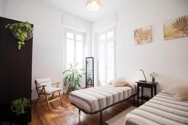 تختخواب و صبحانه Bed&bra